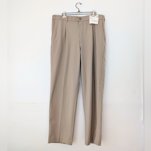 NWT Uniqlo Men's Beige Pleated Wide Pants ~ Size XL - Picture 2 of 9